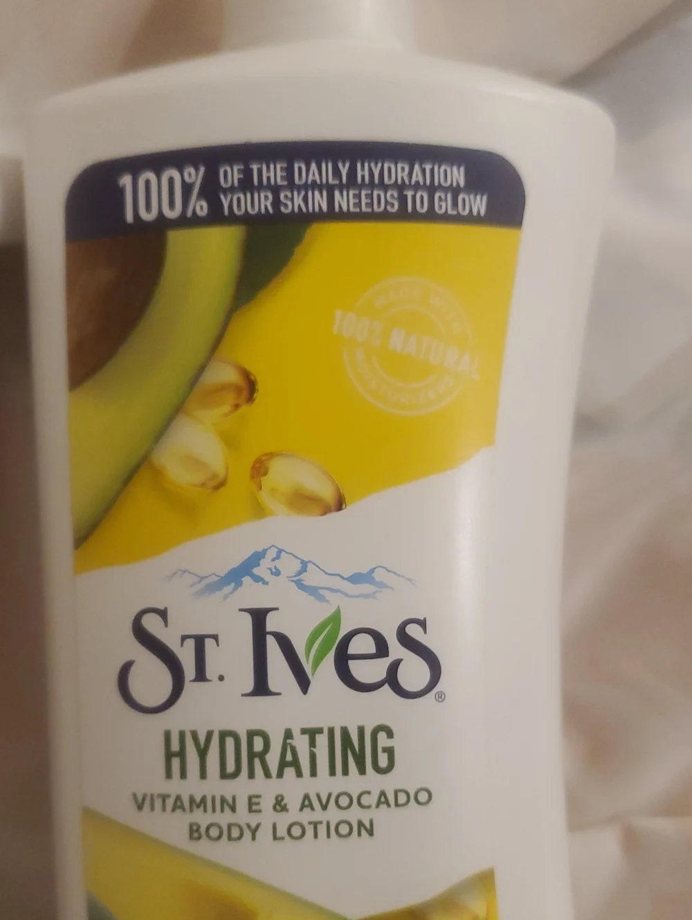St. Ives hydrating vitamin